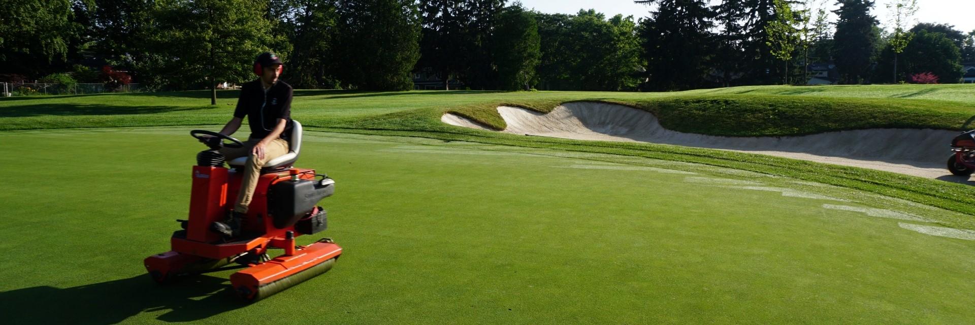 Turfgrass Management Co-op Student Information | University of Guelph